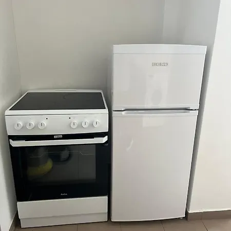 Apartman August 11 *