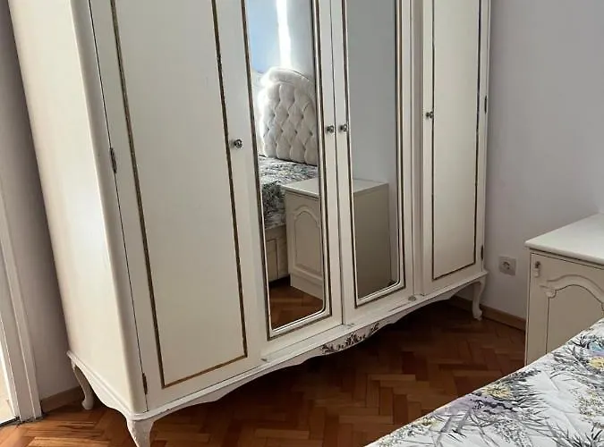 Апартаменты August 11 *